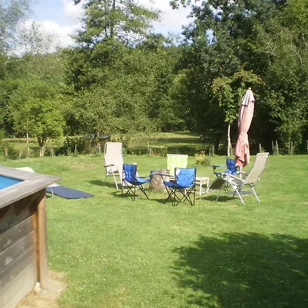 Le Moulin De Monternault 3*