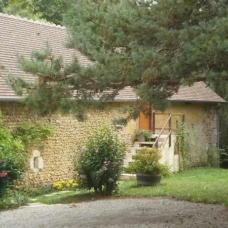 Le Moulin De Monternault 3*