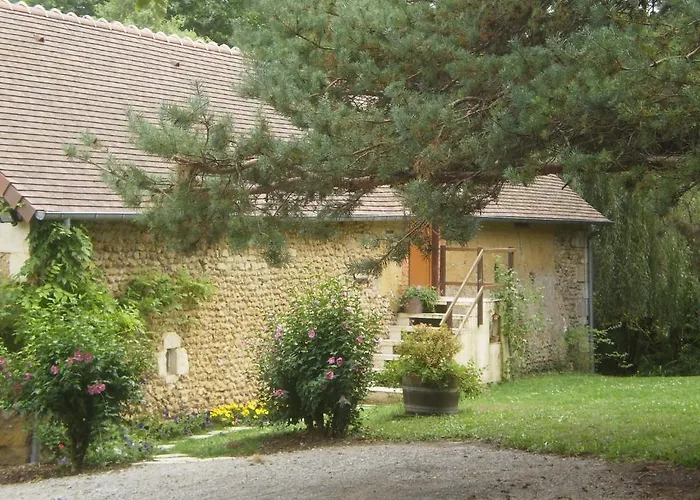 Le Moulin De Monternault 3*